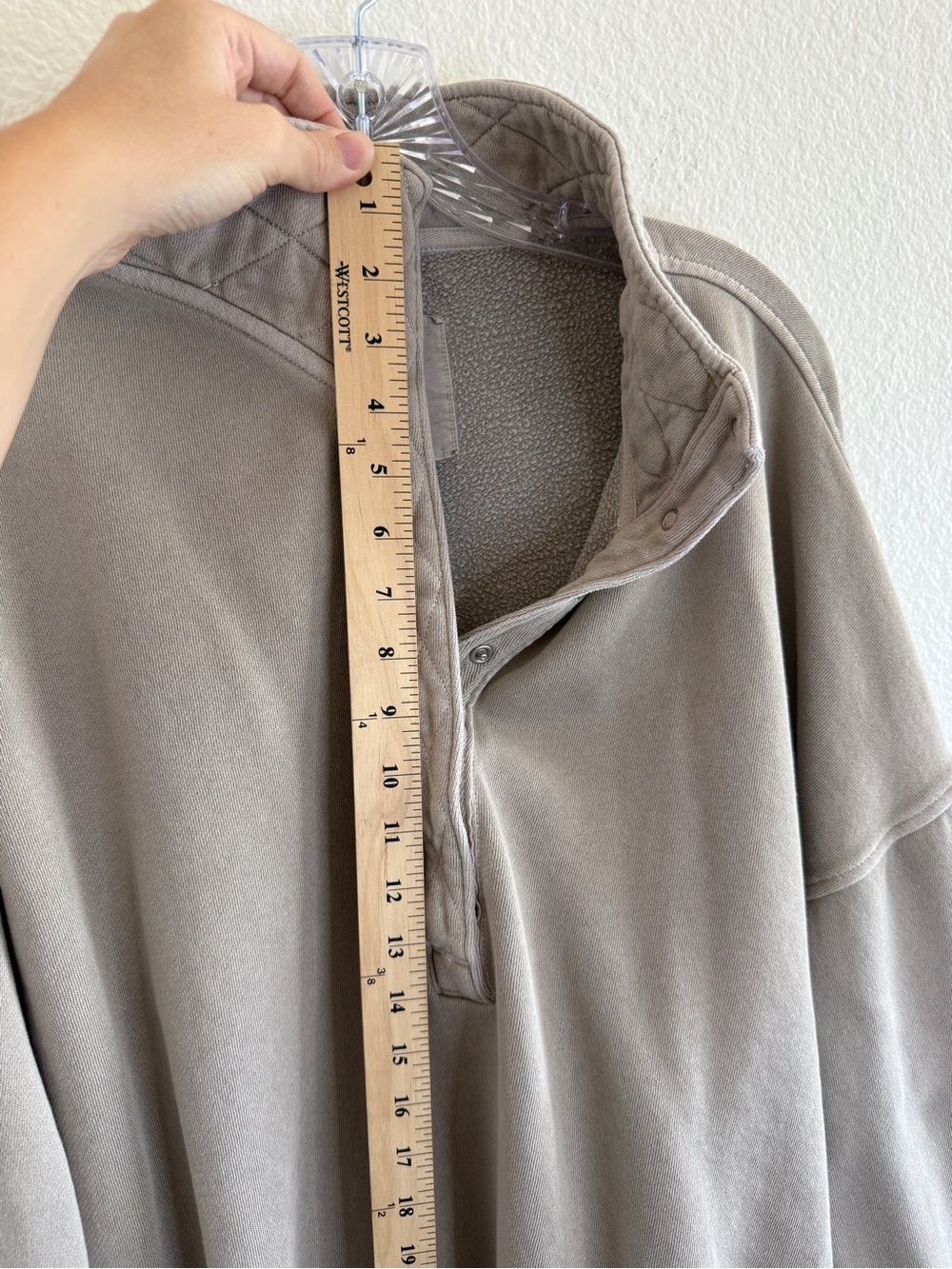 aerie oh snap Sweatshirt in Taupe with a Quilted Collar, Snap Henley Funnel Neck - Picture 11 of 12